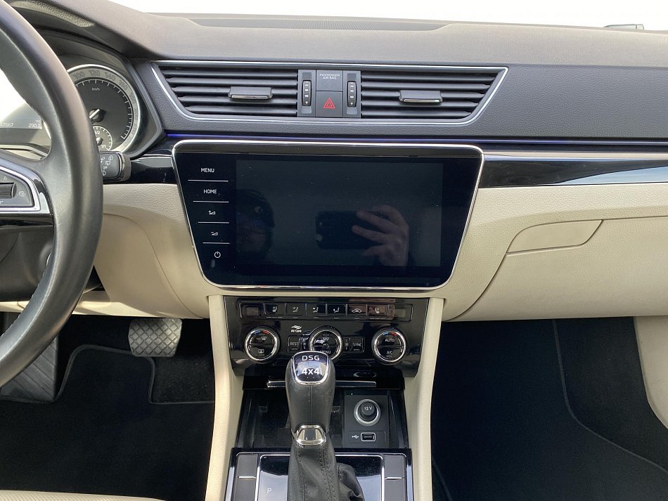 Škoda Superb III 2.0TDi L&K 4x4