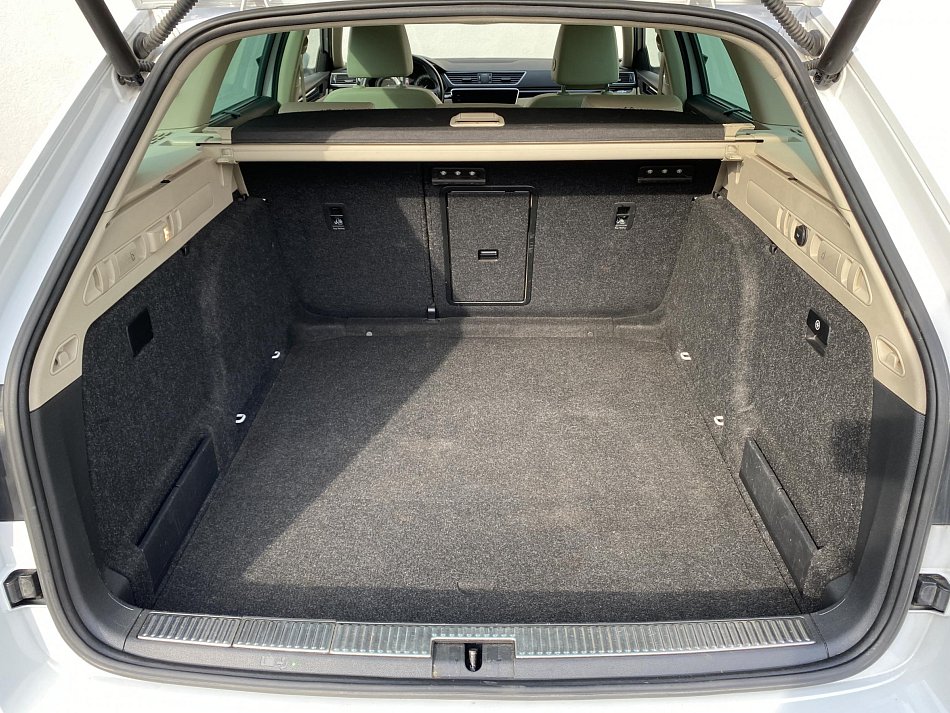 Škoda Superb III 2.0TDi L&K 4x4