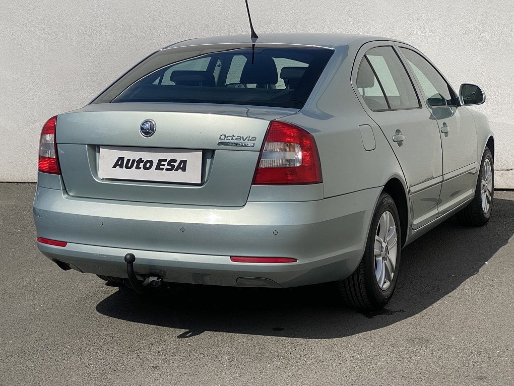 Škoda Octavia II 1.6TDi Ambiente
