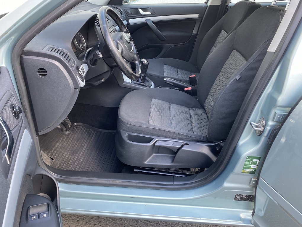 Škoda Octavia II 1.6TDi Ambiente