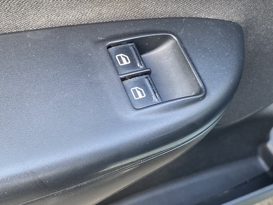 Škoda Octavia II 1.6TDi Ambiente