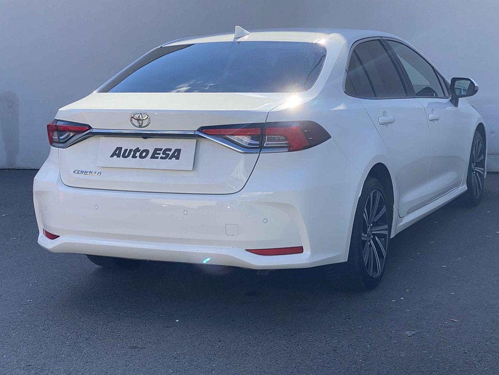 Toyota Corolla 1.5i 