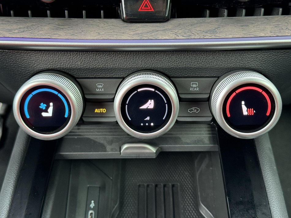 Škoda Superb IV 2.0 TDi L&K 4X4