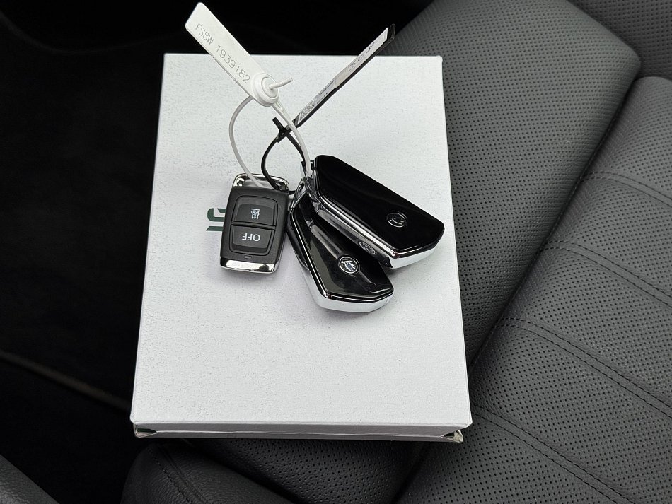 Škoda Superb IV 2.0 TDi L&K 4X4