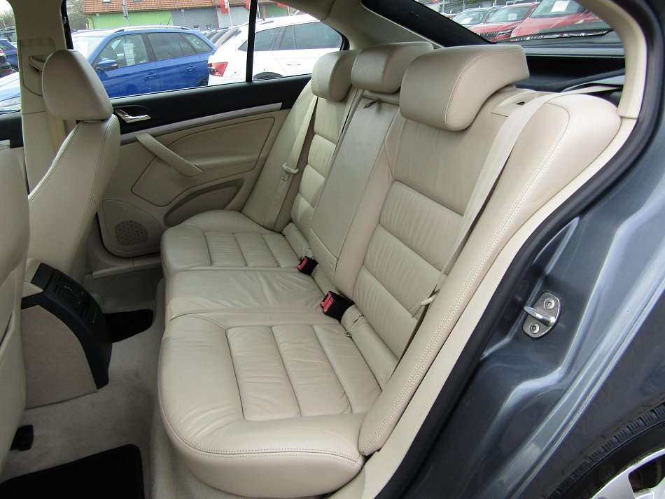 Škoda Octavia II 2.0 TDi Elegance