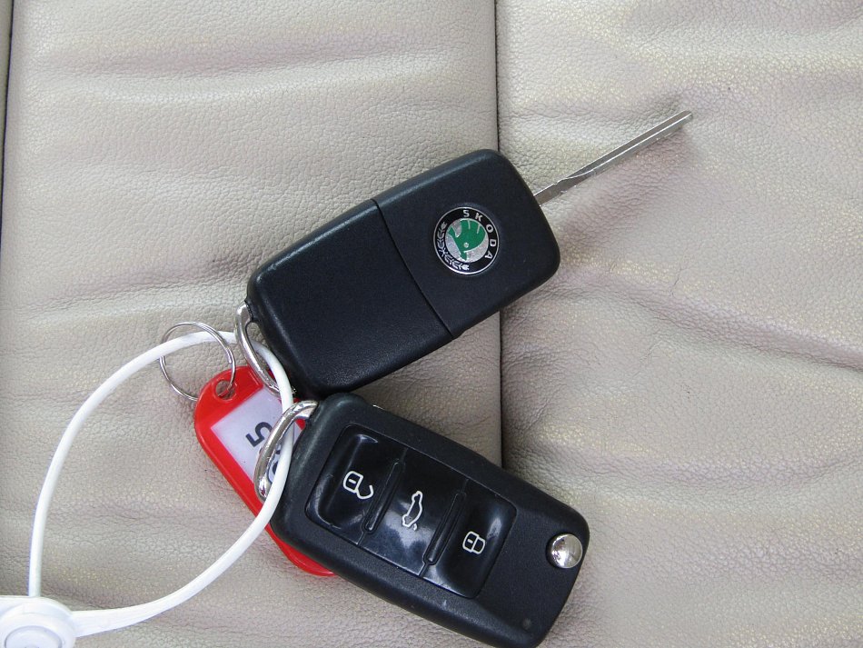 Škoda Octavia II 2.0 TDi Elegance
