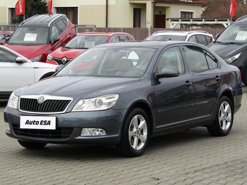 Škoda Octavia II 2.0 TDi Elegance