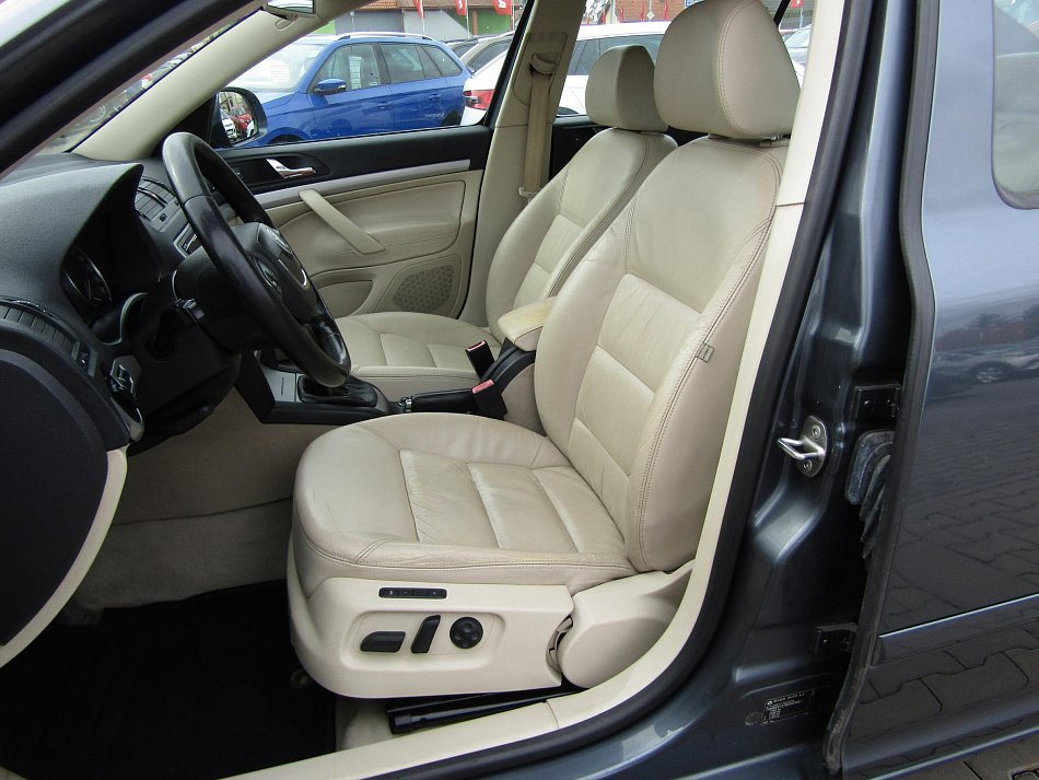 Škoda Octavia II 2.0 TDi Elegance