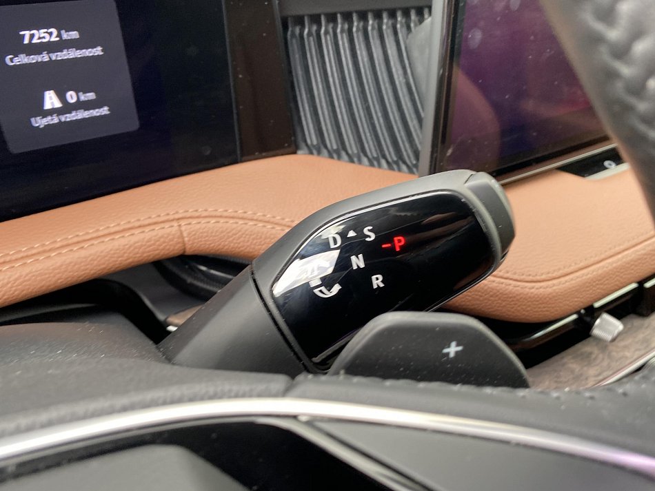 Škoda Superb IV 2.0 TSi L&K 4X4