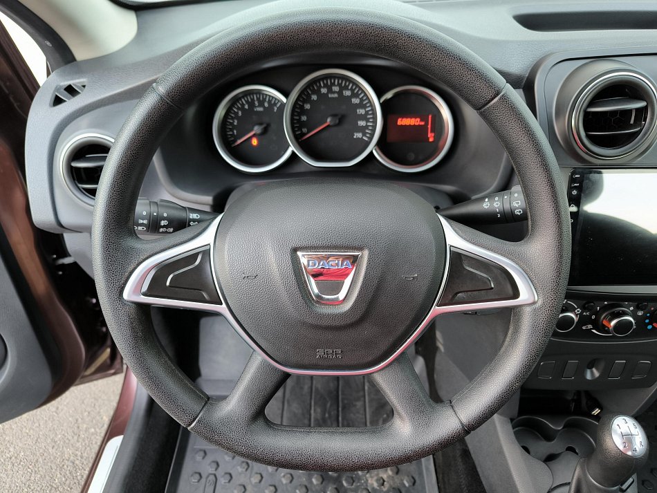 Dacia Sandero 1.0i 