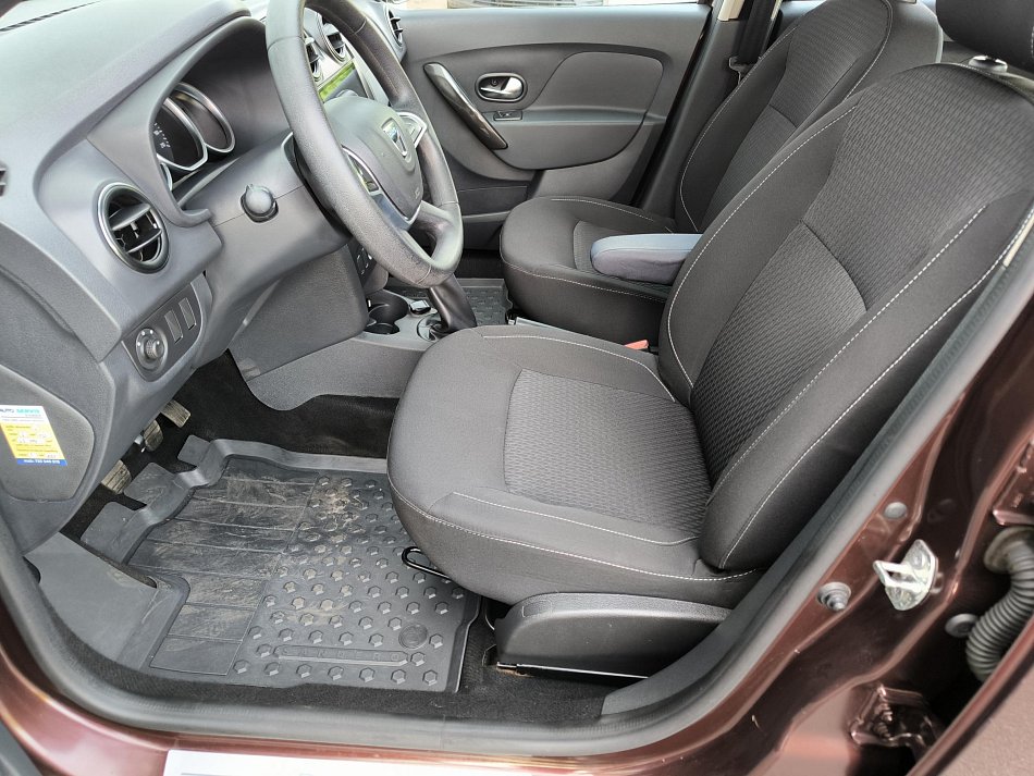 Dacia Sandero 1.0i 