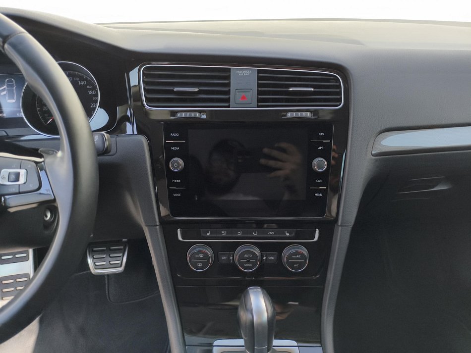 Volkswagen Golf 1.6TDI 