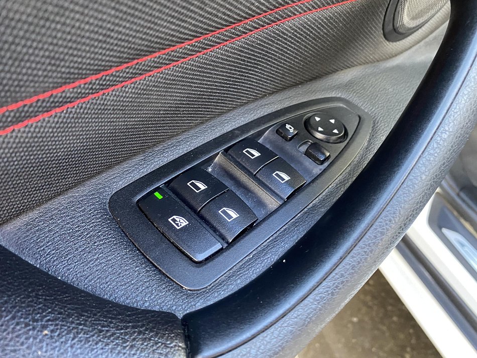 BMW X1 1.5 T Sport sDrive18i