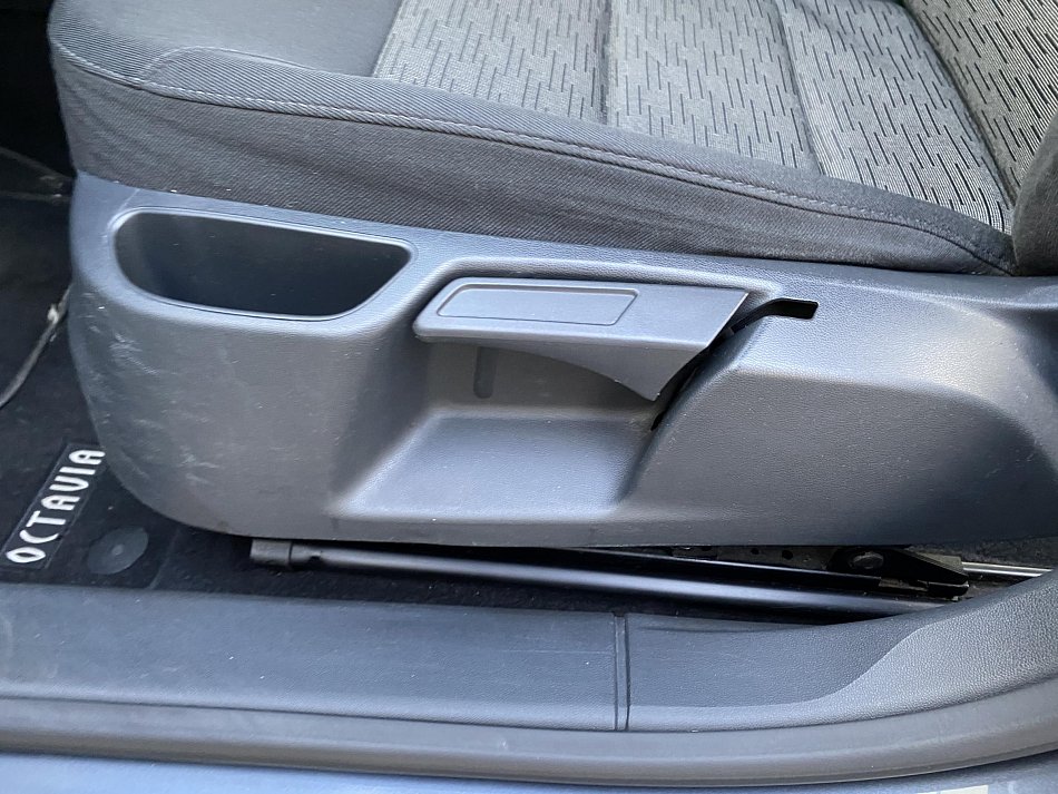 Škoda Octavia 1.6 TDi Ambition