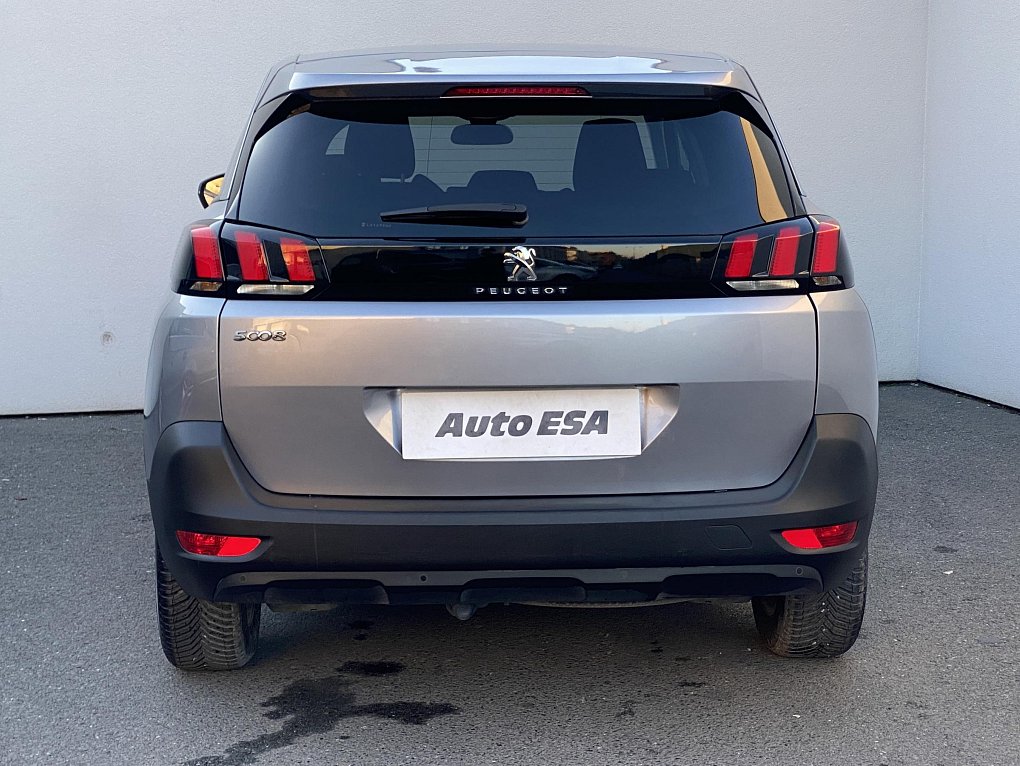 Peugeot 5008 1.5 HDi Active