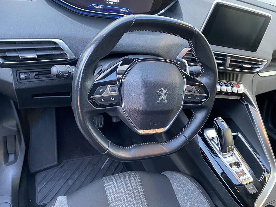 Peugeot 5008 1.5 HDi Active