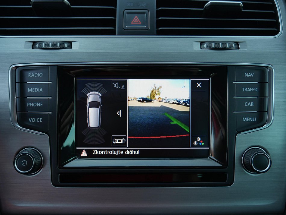 Volkswagen Golf 1.4 TSi 