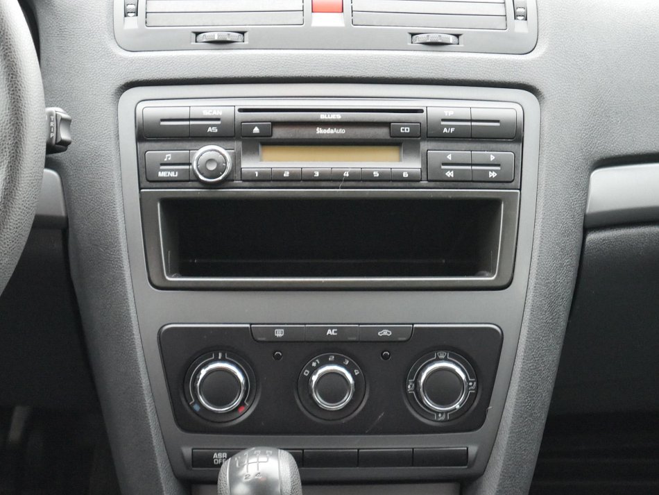 Škoda Octavia II 1.6MPi 