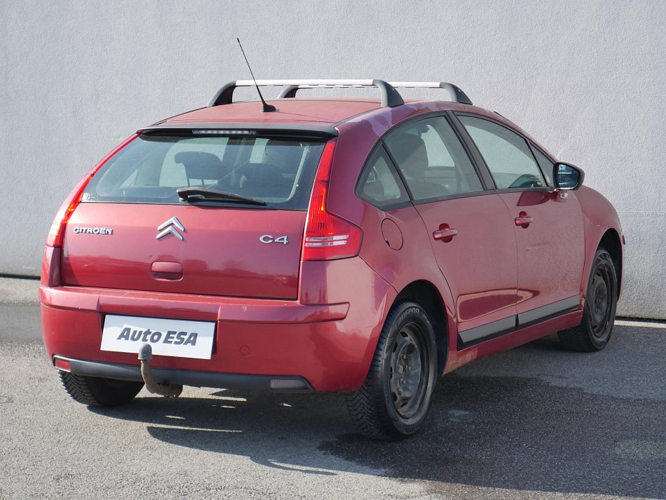Citroën C4 1.4i 