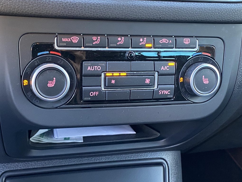 Volkswagen Tiguan 1.4TSi 