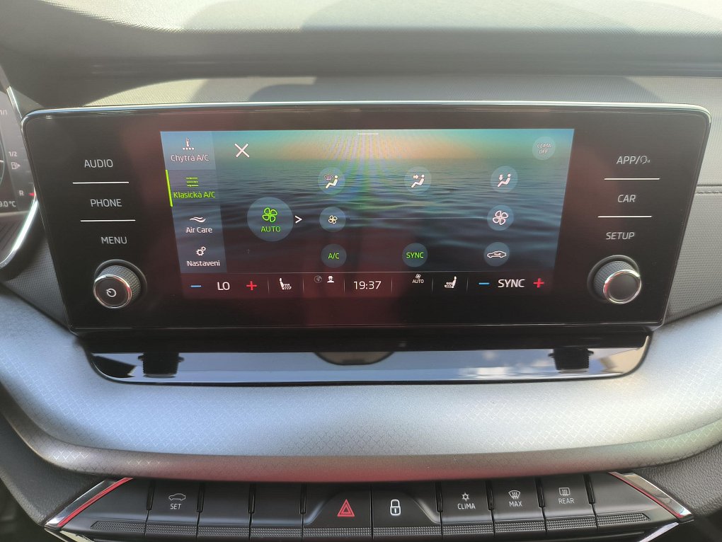 Škoda Octavia IV 1.5 TSi Ambition