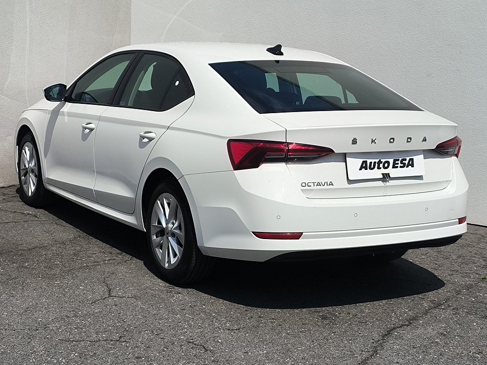 Škoda Octavia IV 1.5 TSi Ambition