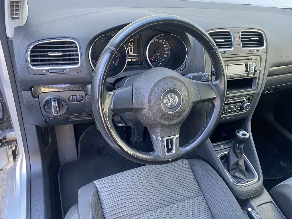 Volkswagen Golf 1.4 TSi 