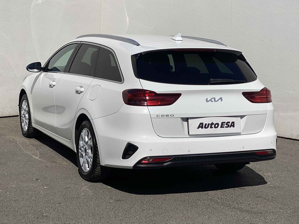 Kia Ceed 1.5 T-GDi TOP SW