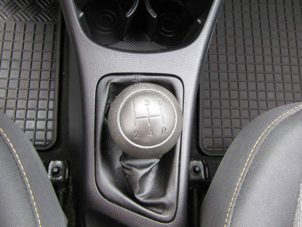 Kia Picanto 1.0i 