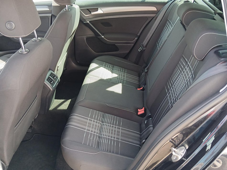 Volkswagen Golf 1.6 TDi Lounge Variant