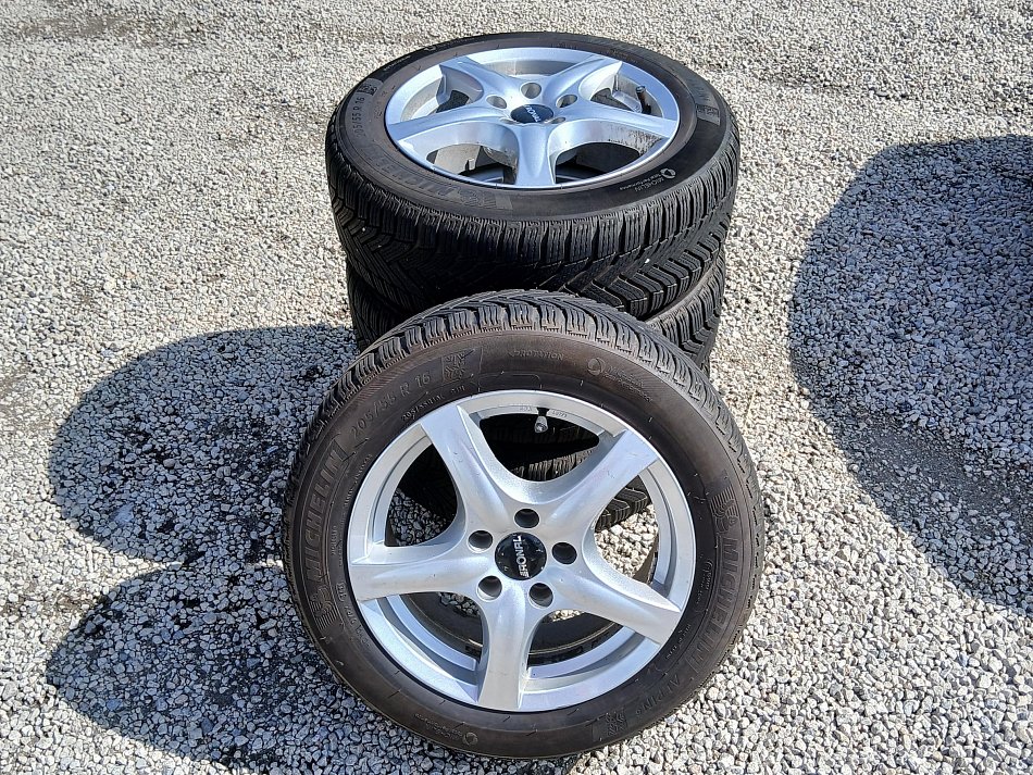 Volkswagen Golf 1.6 TDi Lounge Variant
