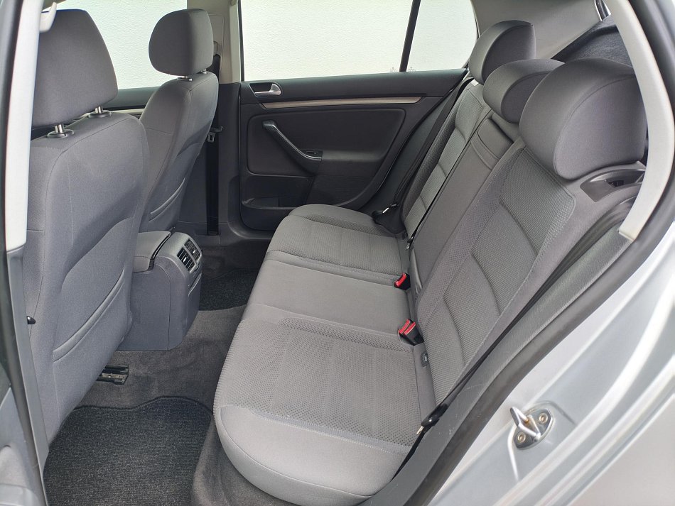 Volkswagen Golf 1.6i Comfort