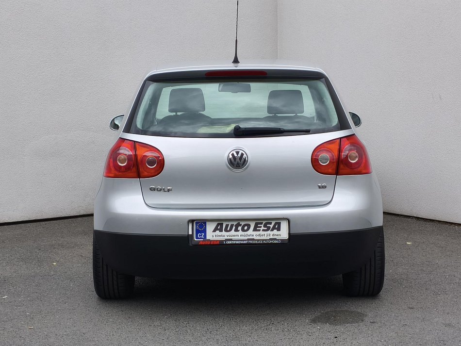 Volkswagen Golf 1.6i Comfort