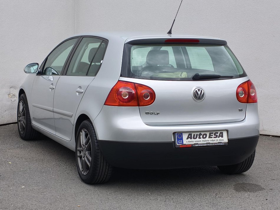 Volkswagen Golf 1.6i Comfort