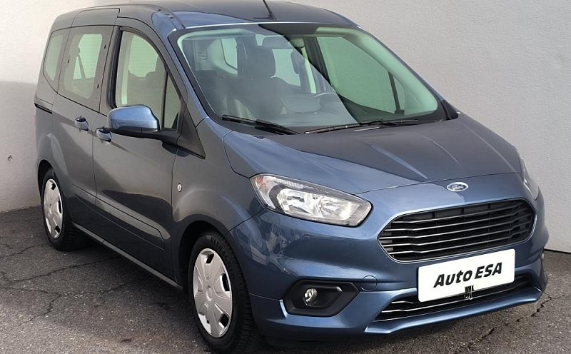 Ford Tourneo Courier 1.0i 