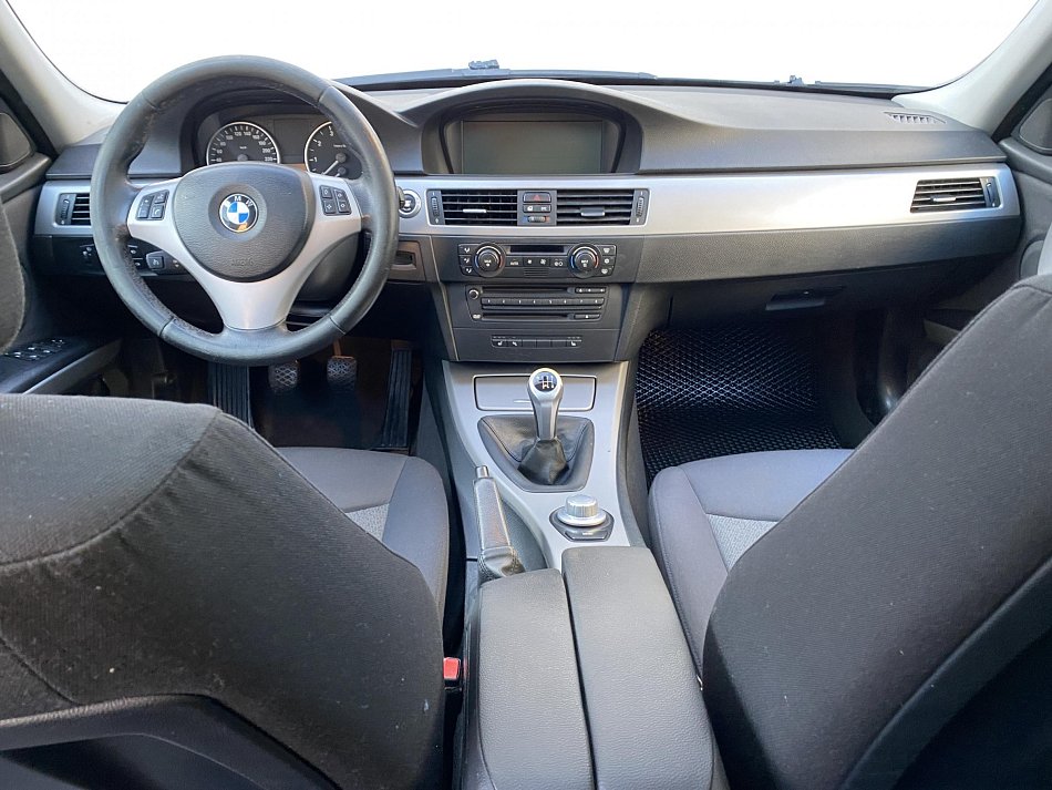 BMW Řada 3 1.8i 
