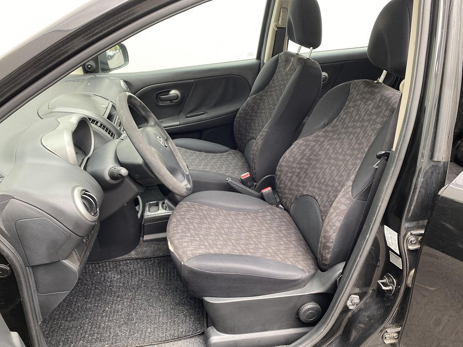 Nissan Note 1.4 i 