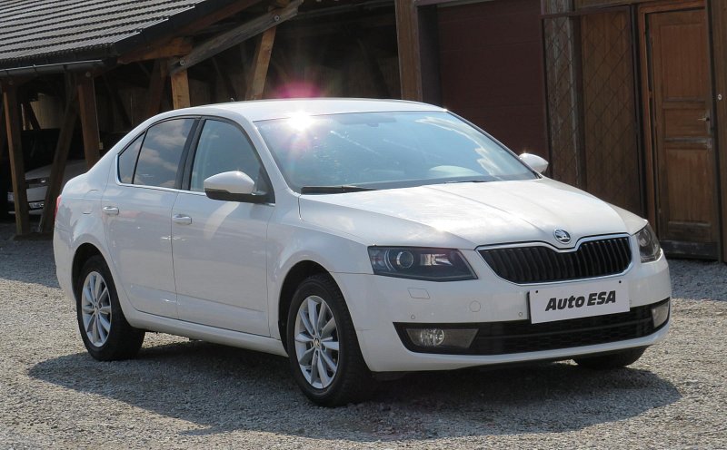 Škoda Octavia III 1.2 TSI Elegance