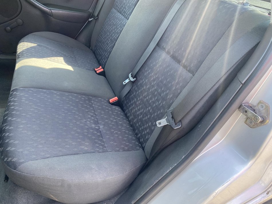 Ford Focus 1.6i 