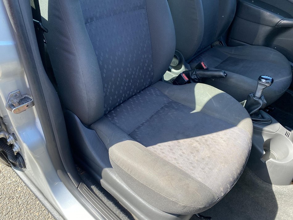 Ford Focus 1.6i 