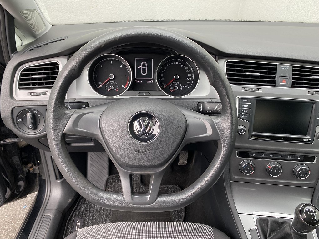 Volkswagen Golf 1.6 TDi Trendline