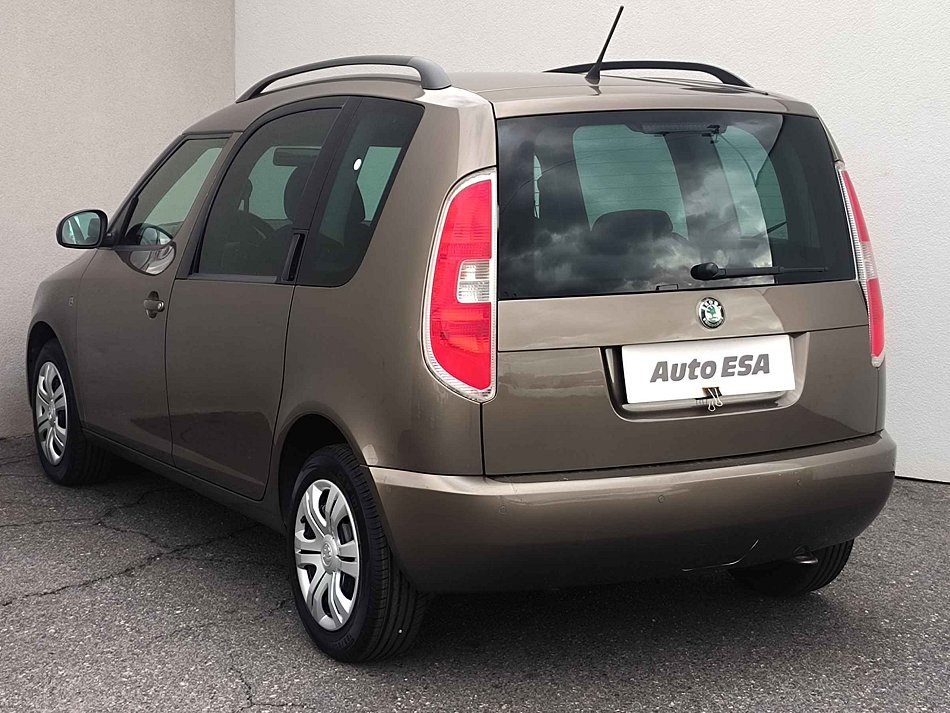 Škoda Roomster 1.6 TDi Ambition