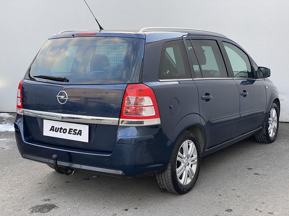 Opel Zafira 1.6 16V Family