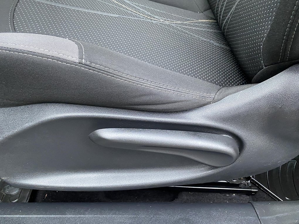 Peugeot 208 1.2i Active