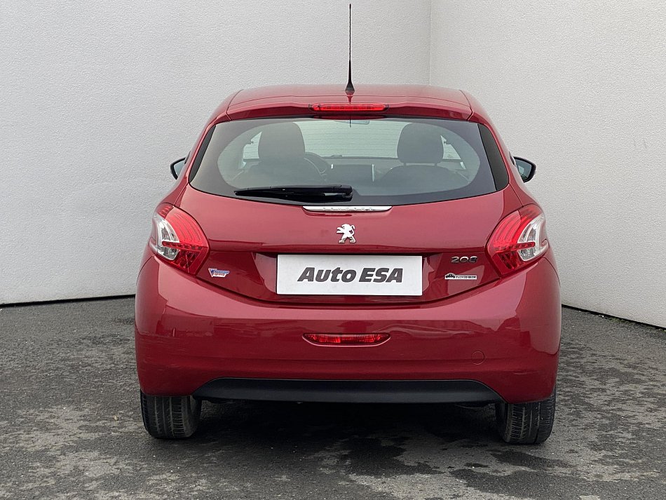 Peugeot 208 1.2i Active