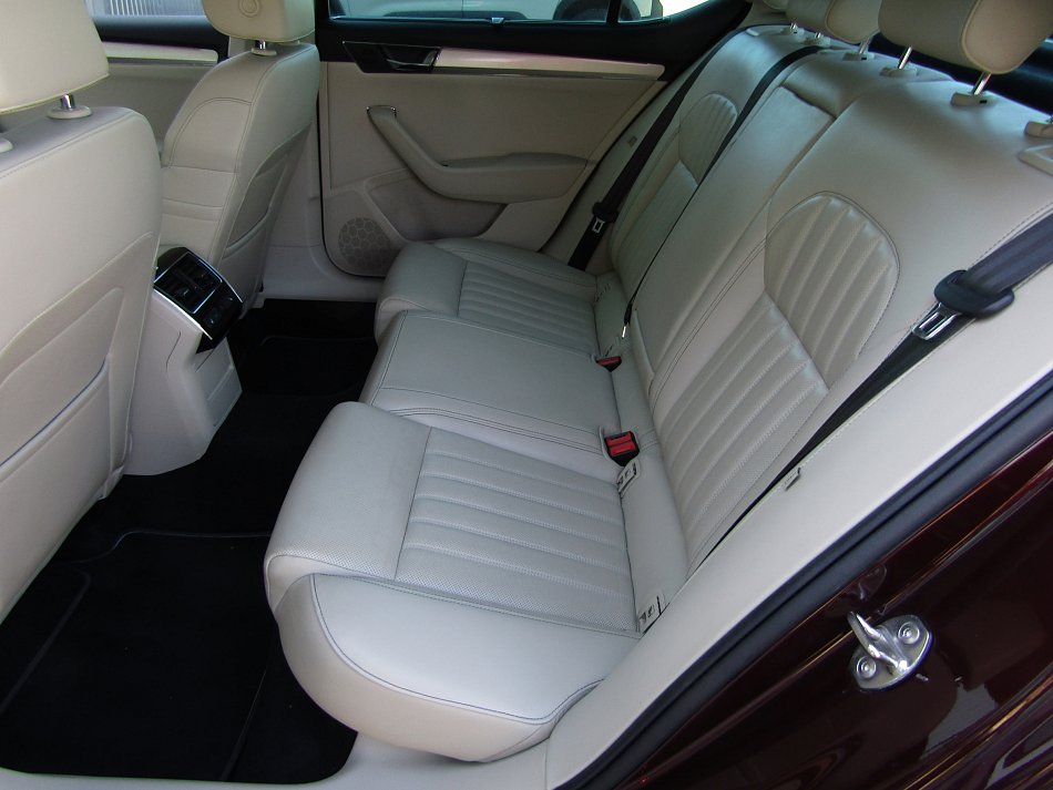 Škoda Superb III 2.0 TSi L&K 4x4