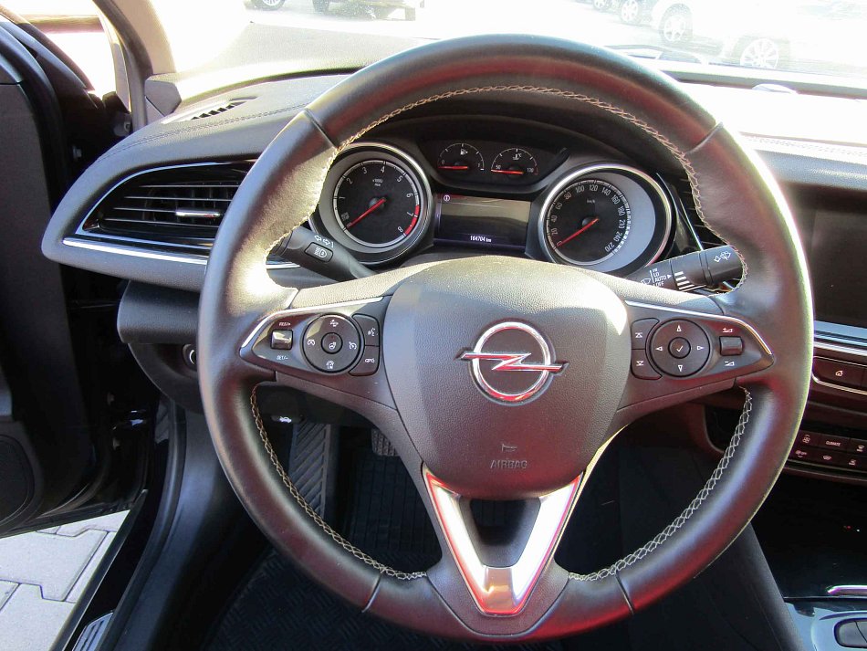Opel Insignia 1.5T 