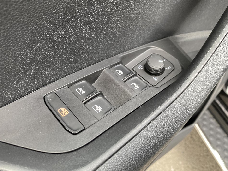 Škoda Karoq 1.5 TSi SportLine