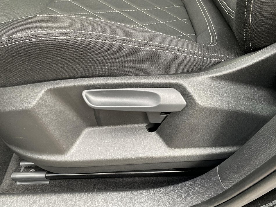 Škoda Karoq 1.5 TSi SportLine