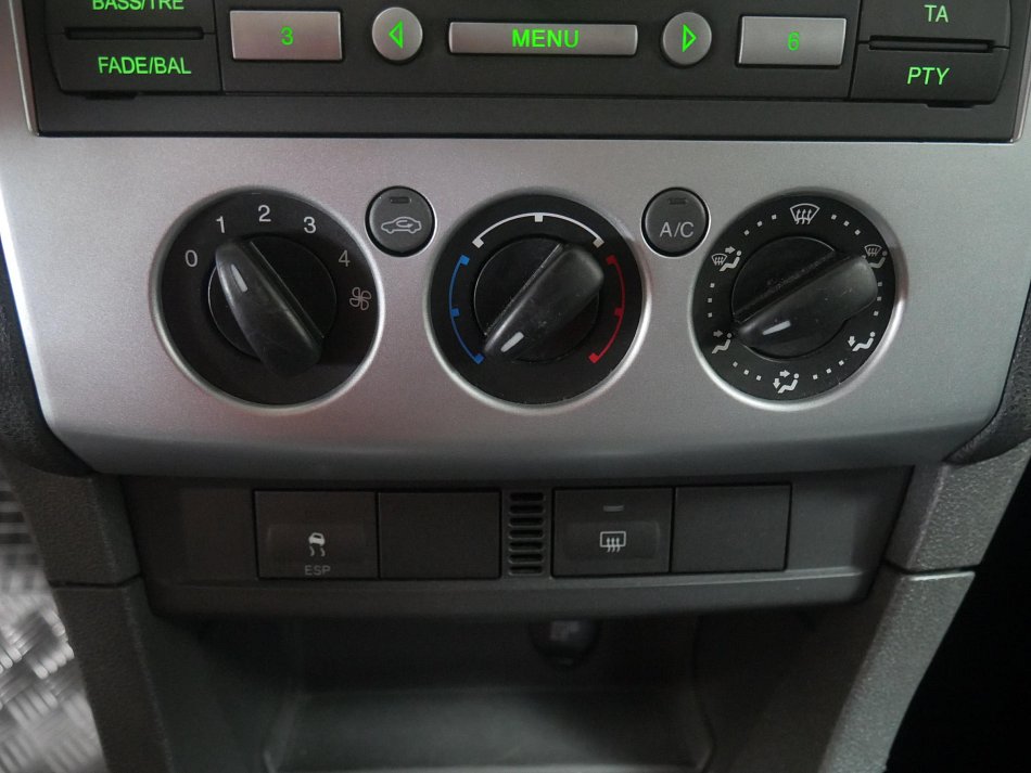 Ford Focus 1.6 16V 